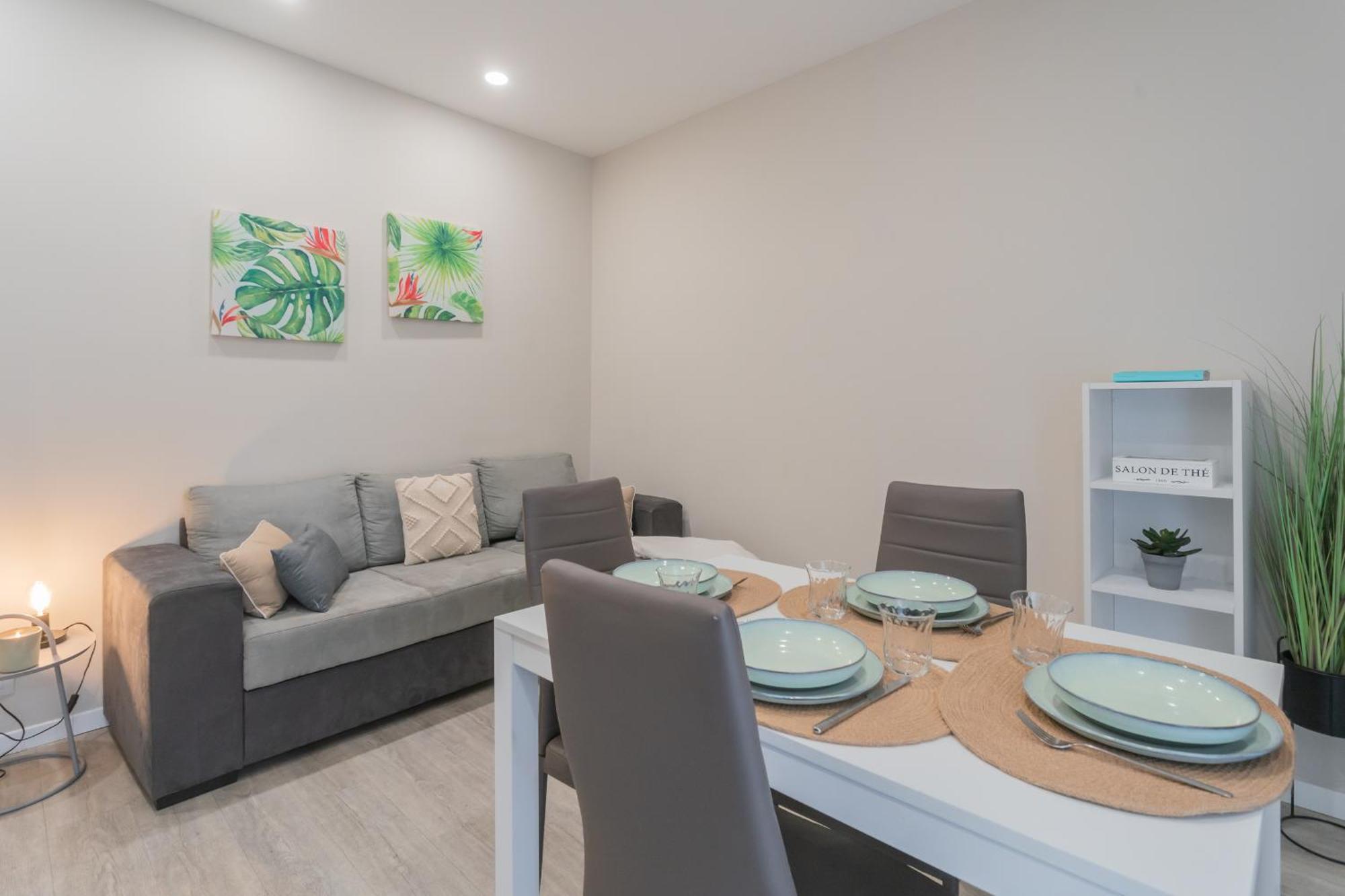 Zezio 44 By Rent Como